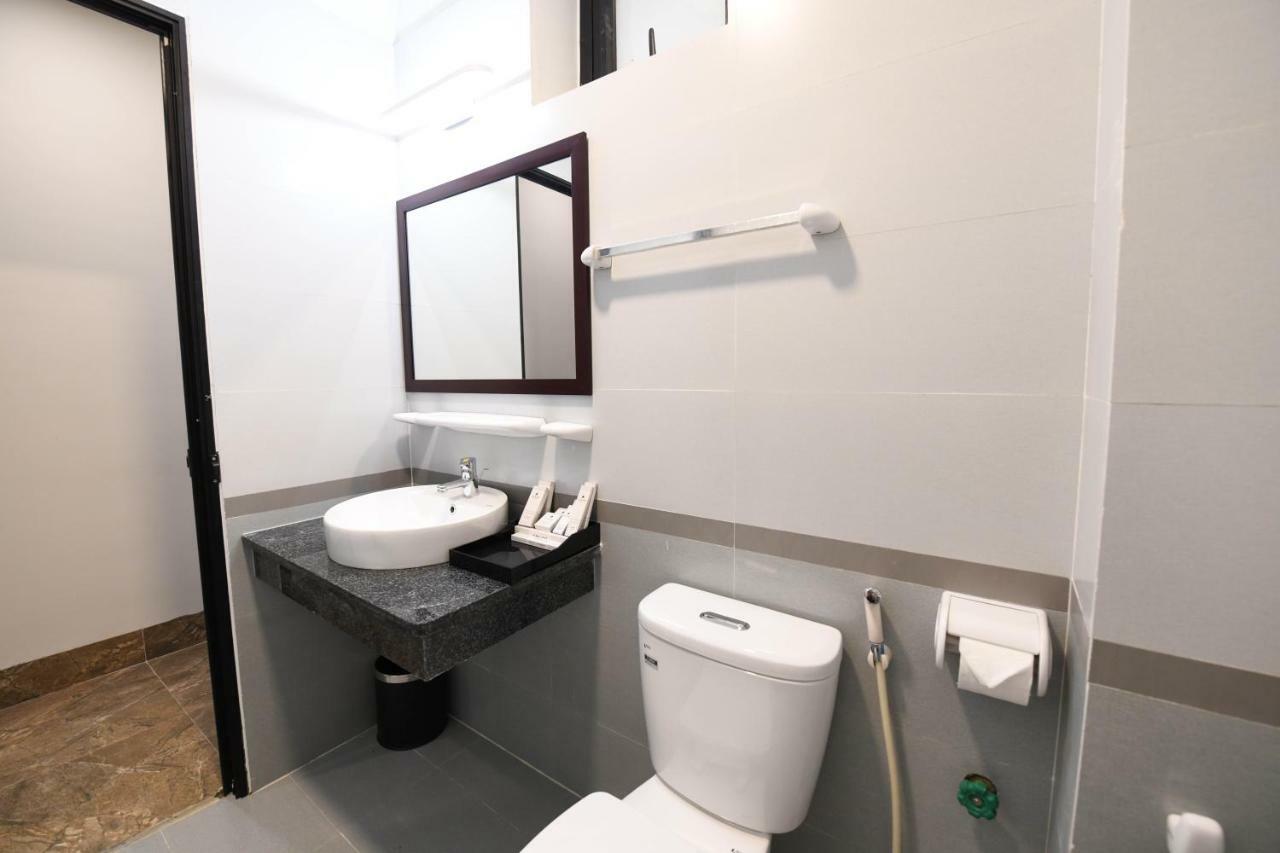 Starlight Boutique Hotel Quảng Ninh Extérieur photo