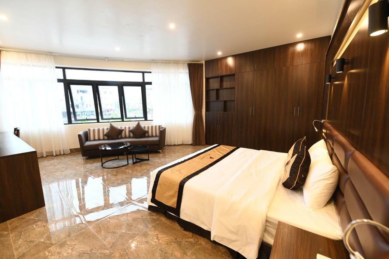 Starlight Boutique Hotel Quảng Ninh Extérieur photo