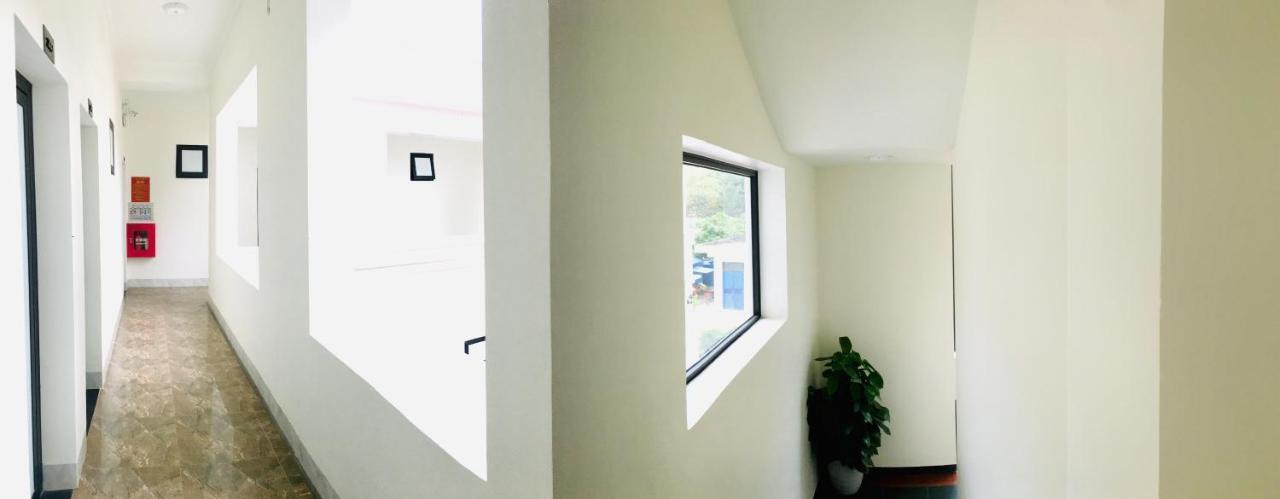Starlight Boutique Hotel Quảng Ninh Extérieur photo
